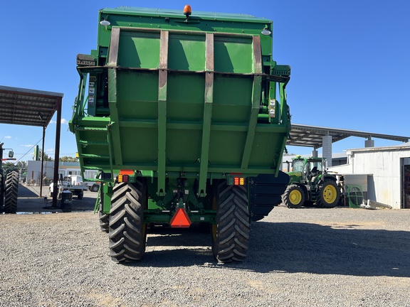 John Deere CP690 image 8