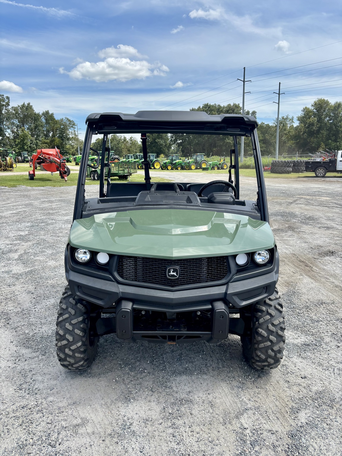 2022 John Deere XUV835M Image 8