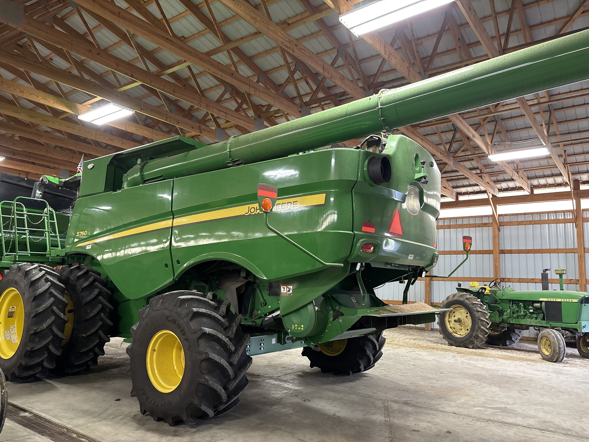Used 2023 John Deere S760 Combines at Koenig Equipment in Urbana, OH - PhotoXL2