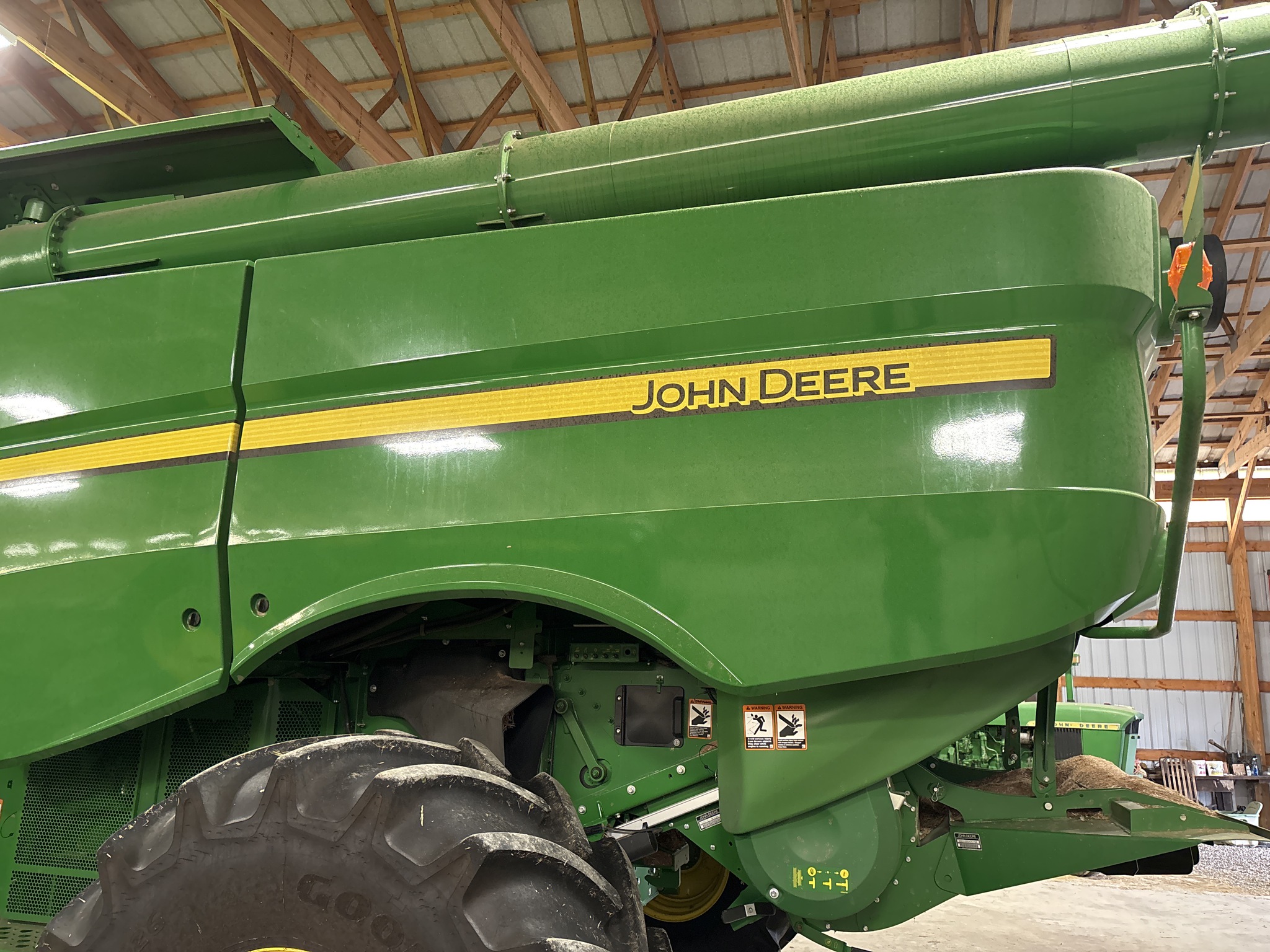 Used 2023 John Deere S760 Combines at Koenig Equipment in Urbana, OH - PhotoXL9