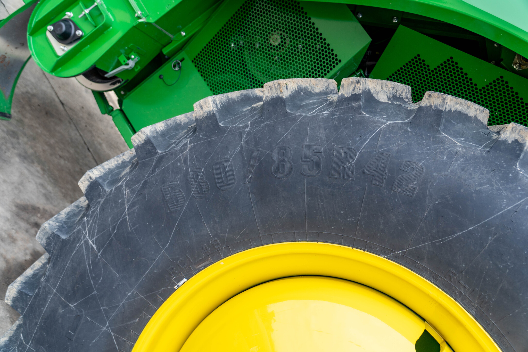 Used 2023 John Deere S760 Combines at Koenig Equipment in Anna, OH - PhotoXL11