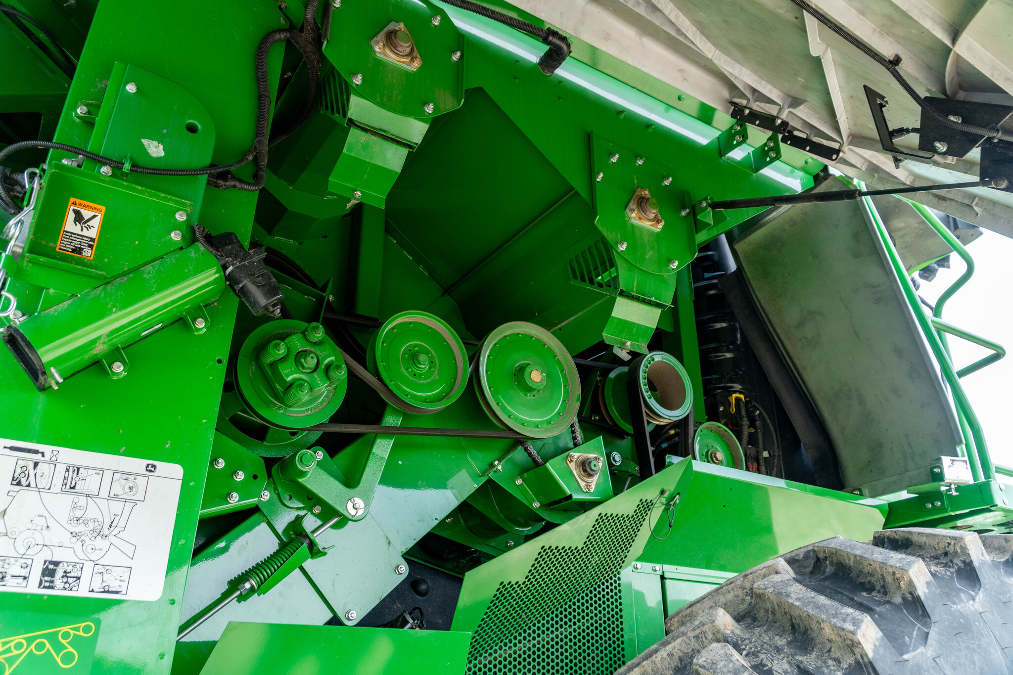 Used 2023 John Deere S760 Combines at Koenig Equipment in Anna, OH - PhotoXL19