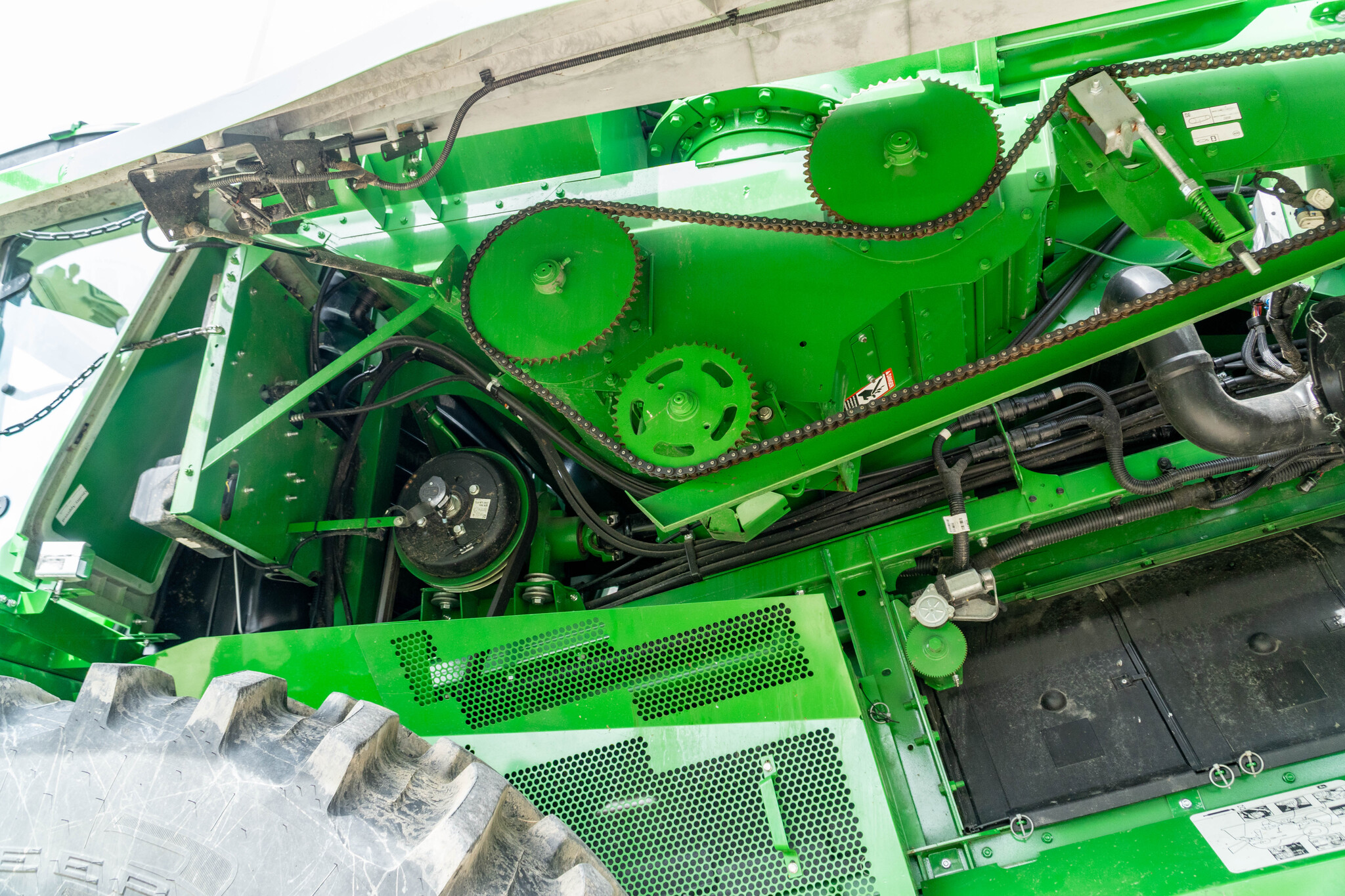 Used 2023 John Deere S760 Combines at Koenig Equipment in Anna, OH - PhotoXL30