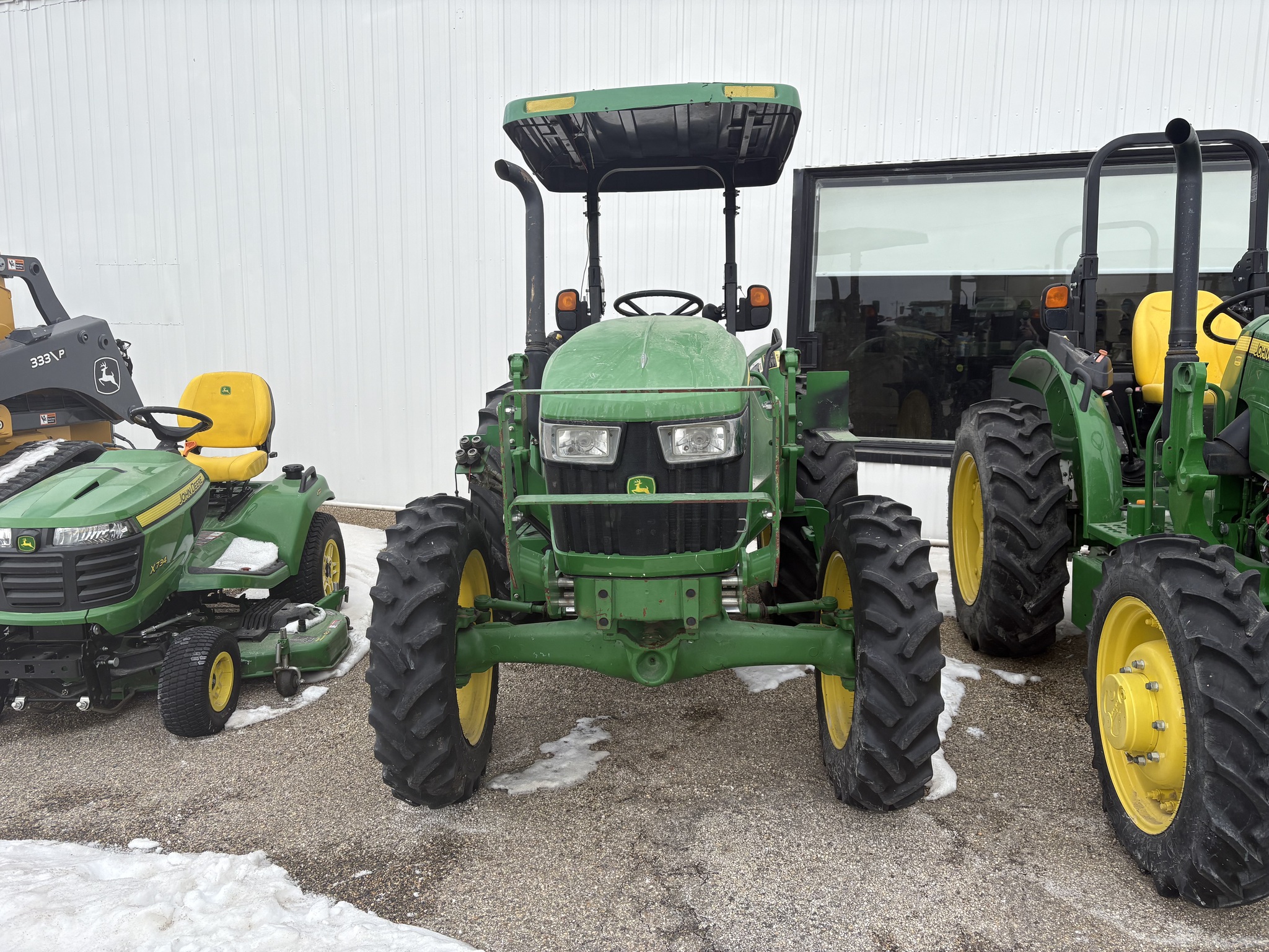  2018 John Deere 5065E at Heritage Tractor in Roanoke, IL