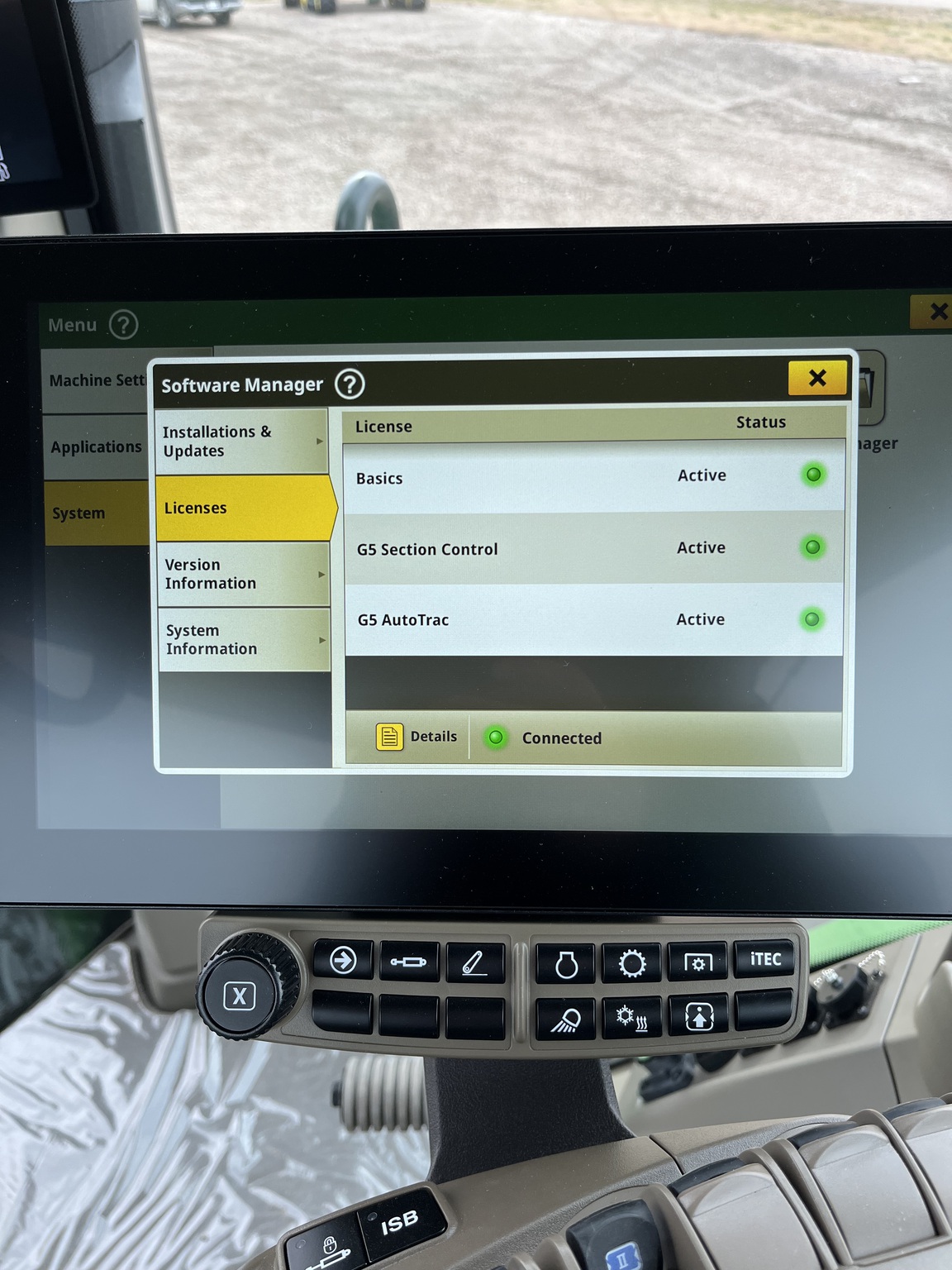 2025 John Deere 8R 310 Image 16