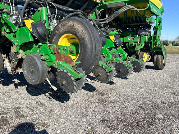 2012 John-Deere 1770NT CCS