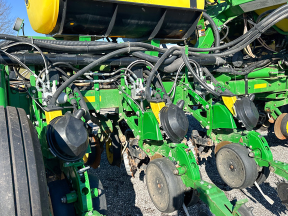 2012 John-Deere 1770NT CCS