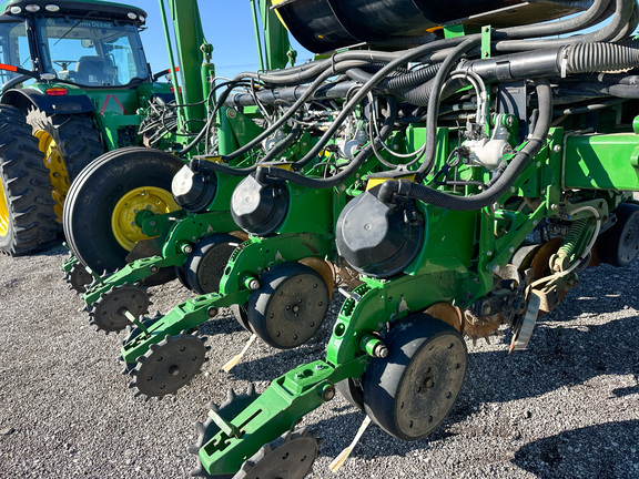 2012 John-Deere 1770NT CCS