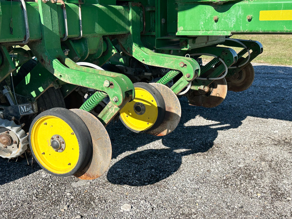 2012 John-Deere 1770NT CCS