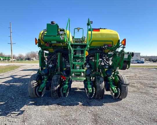2012 John-Deere 1770NT CCS
