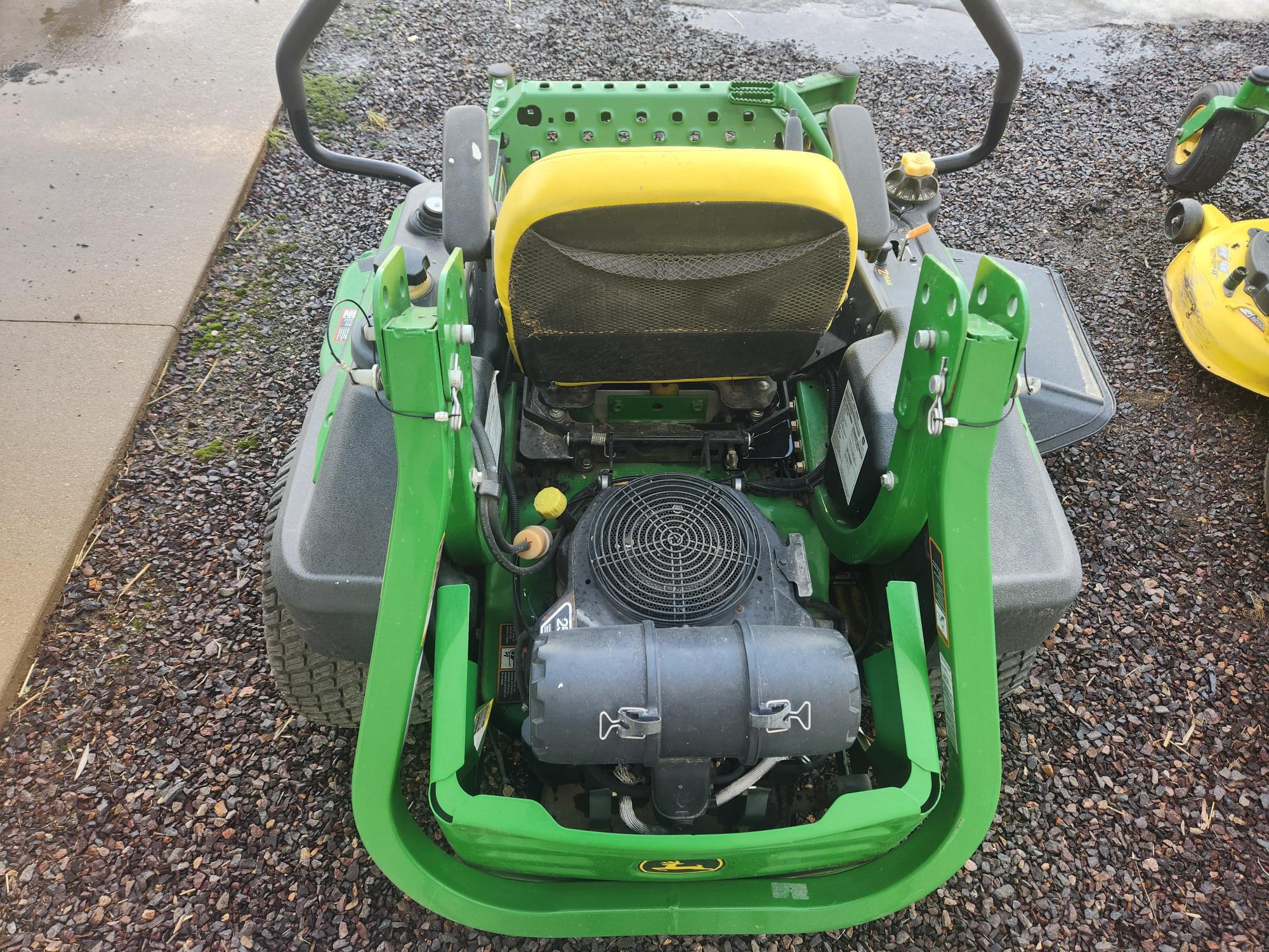  2014 John Deere Z915B at Heritage Tractor in Brimfield, IL