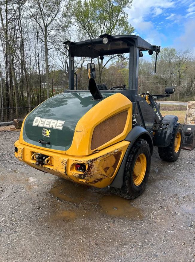 2014 John Deere 204K Image 3