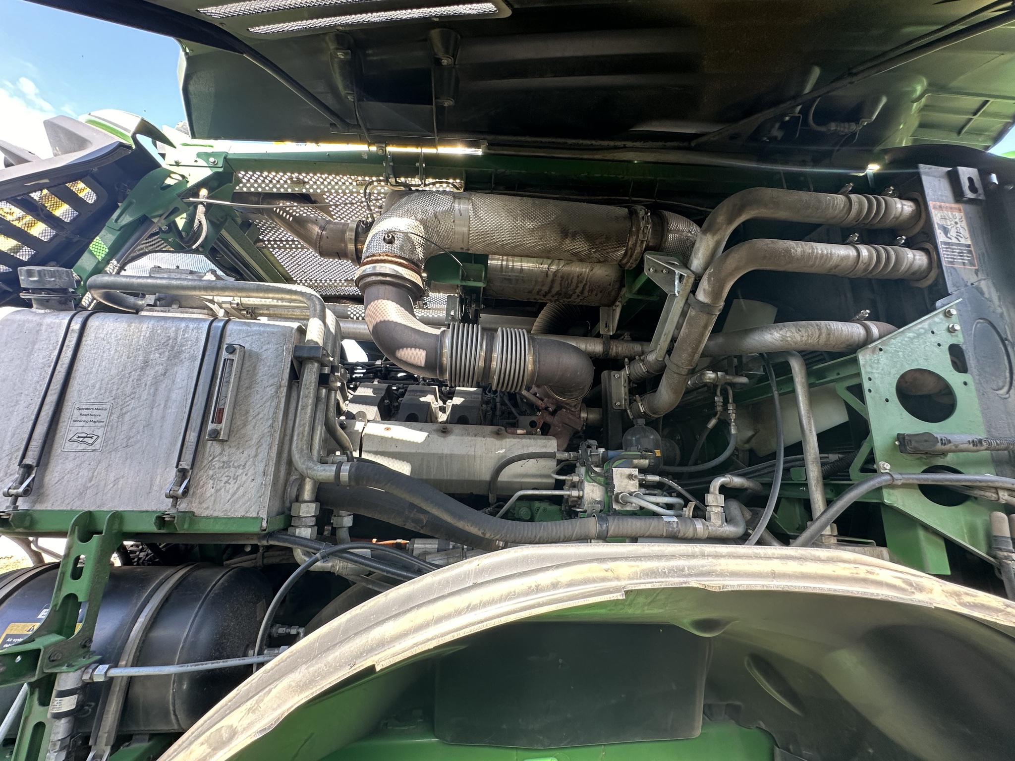 2022 John Deere 9900 Image 9