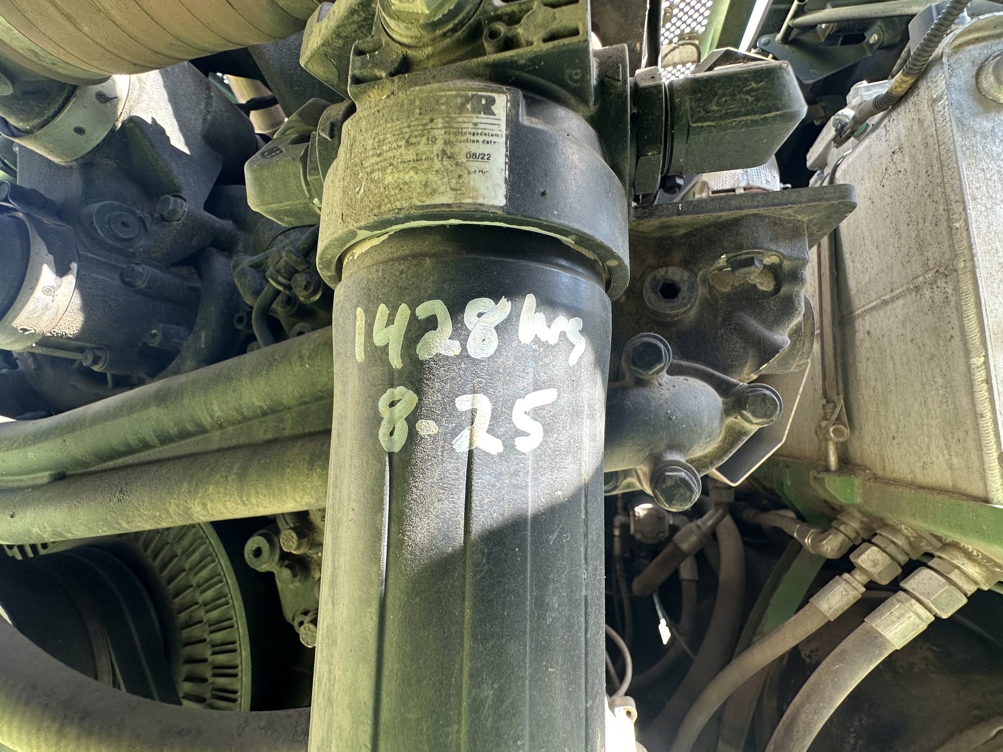 2022 John Deere 9900 Image 12