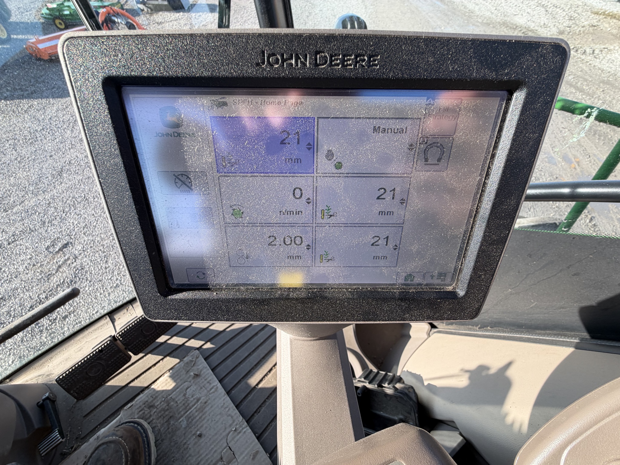 2022 John Deere 9900 Image 19