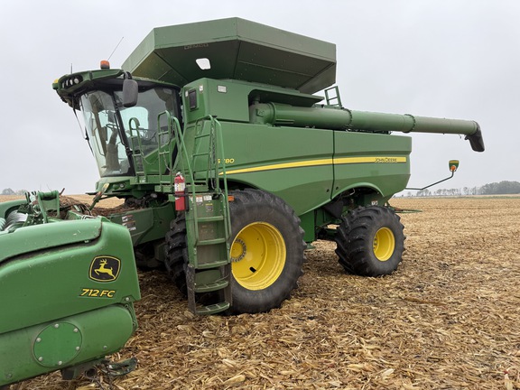  John Deere S780