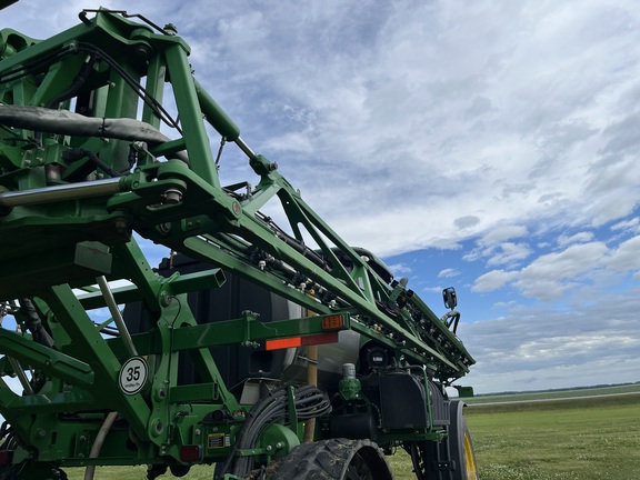 2017 John Deere R4038 - Photo31