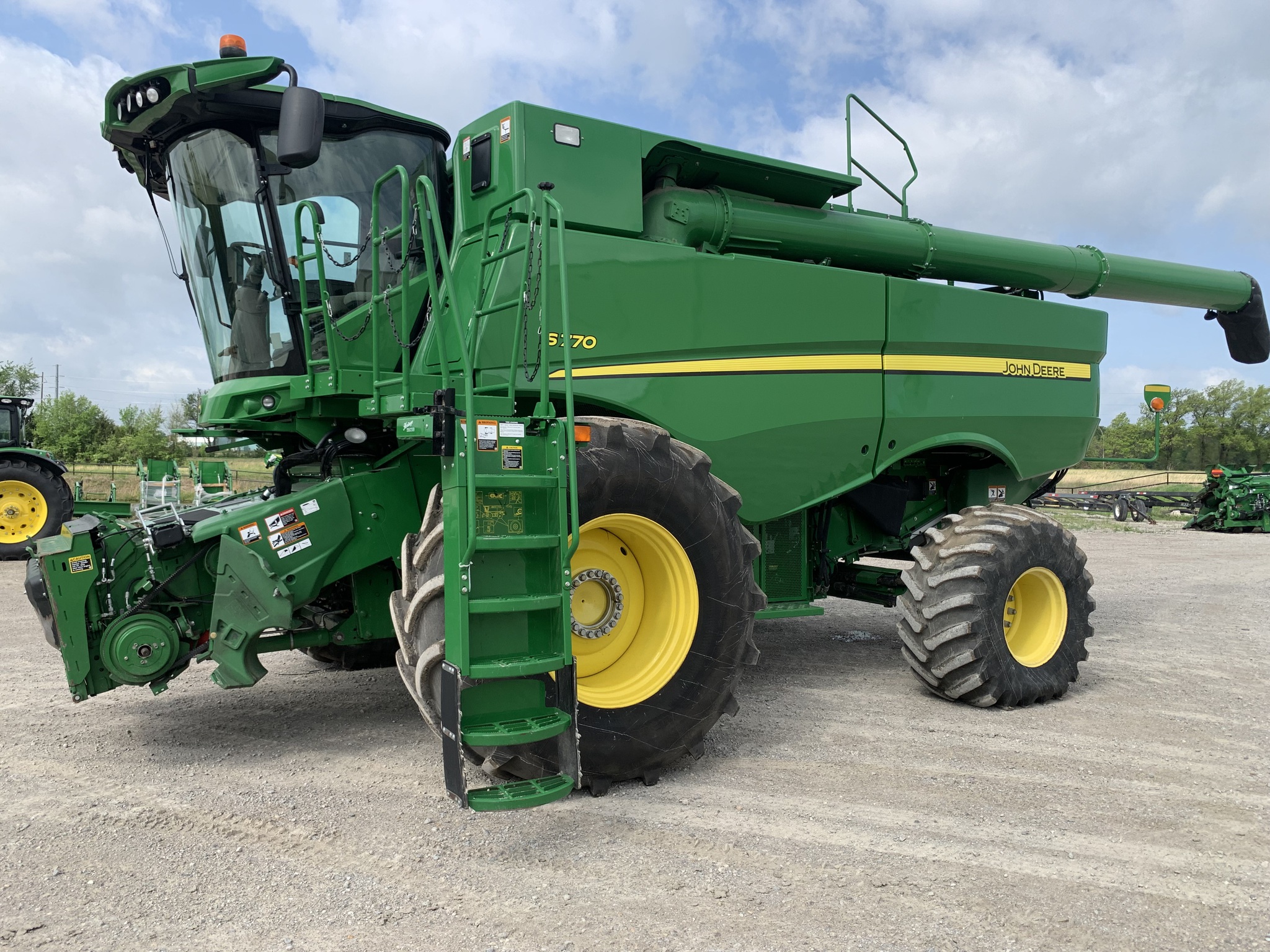  2020 John Deere S770 at Heritage Tractor in Pittsburg, KS