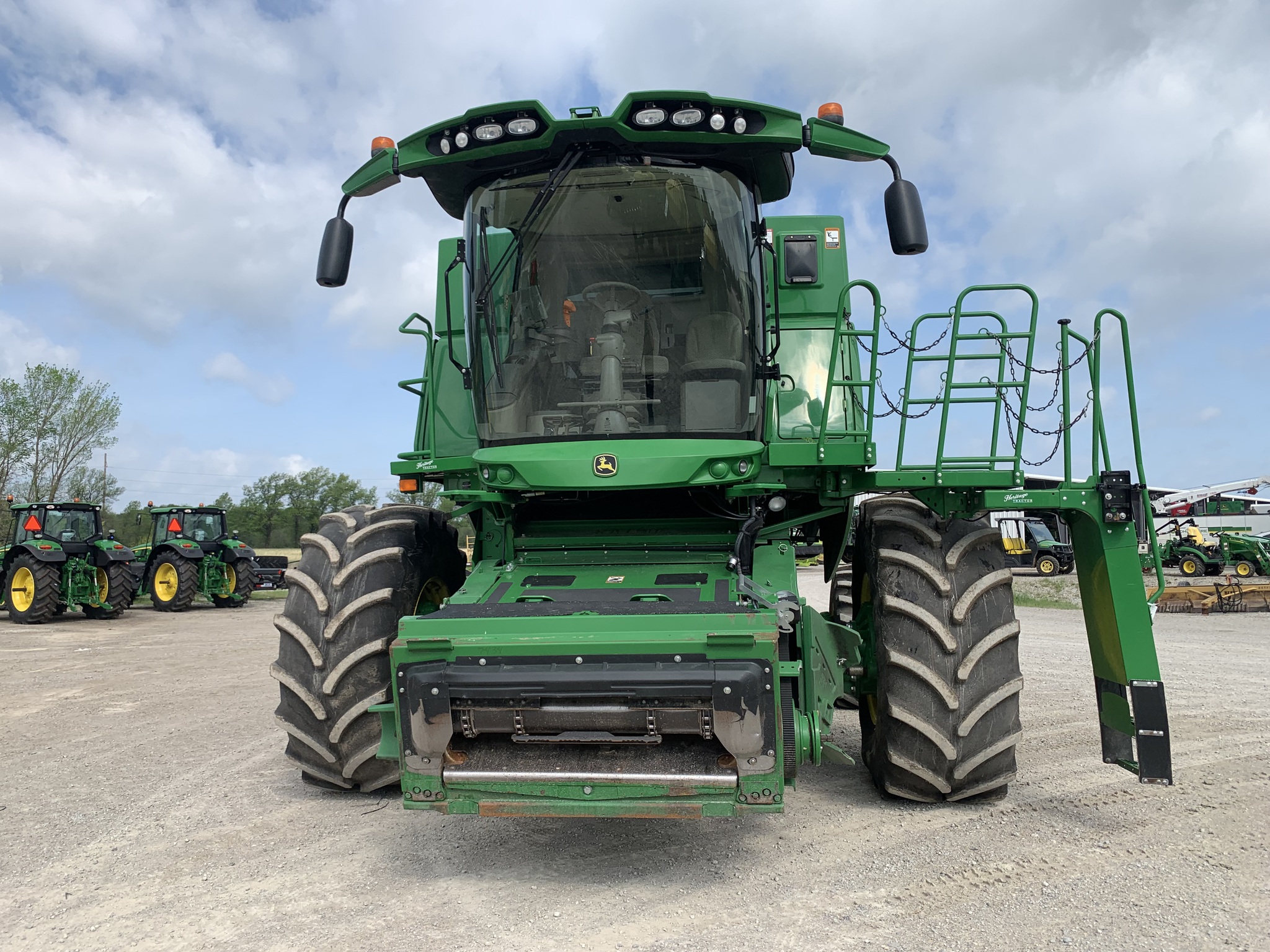  2020 John Deere S770 at Heritage Tractor in Pittsburg, KS