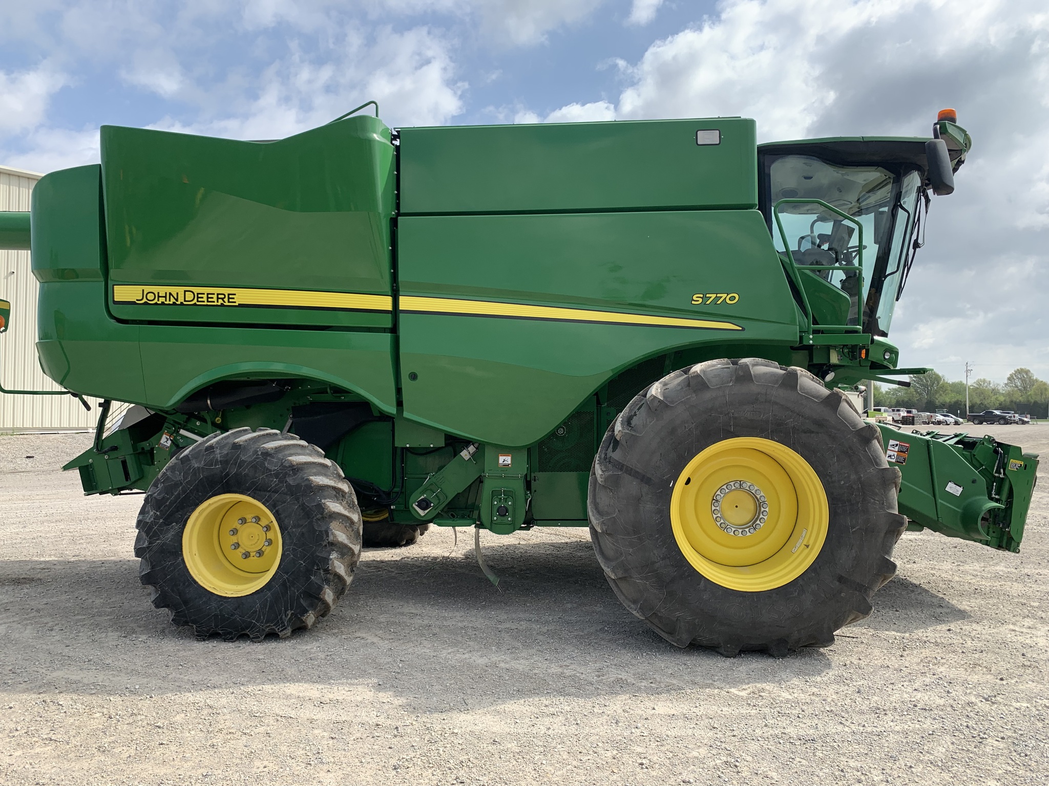  2020 John Deere S770 at Heritage Tractor in Pittsburg, KS