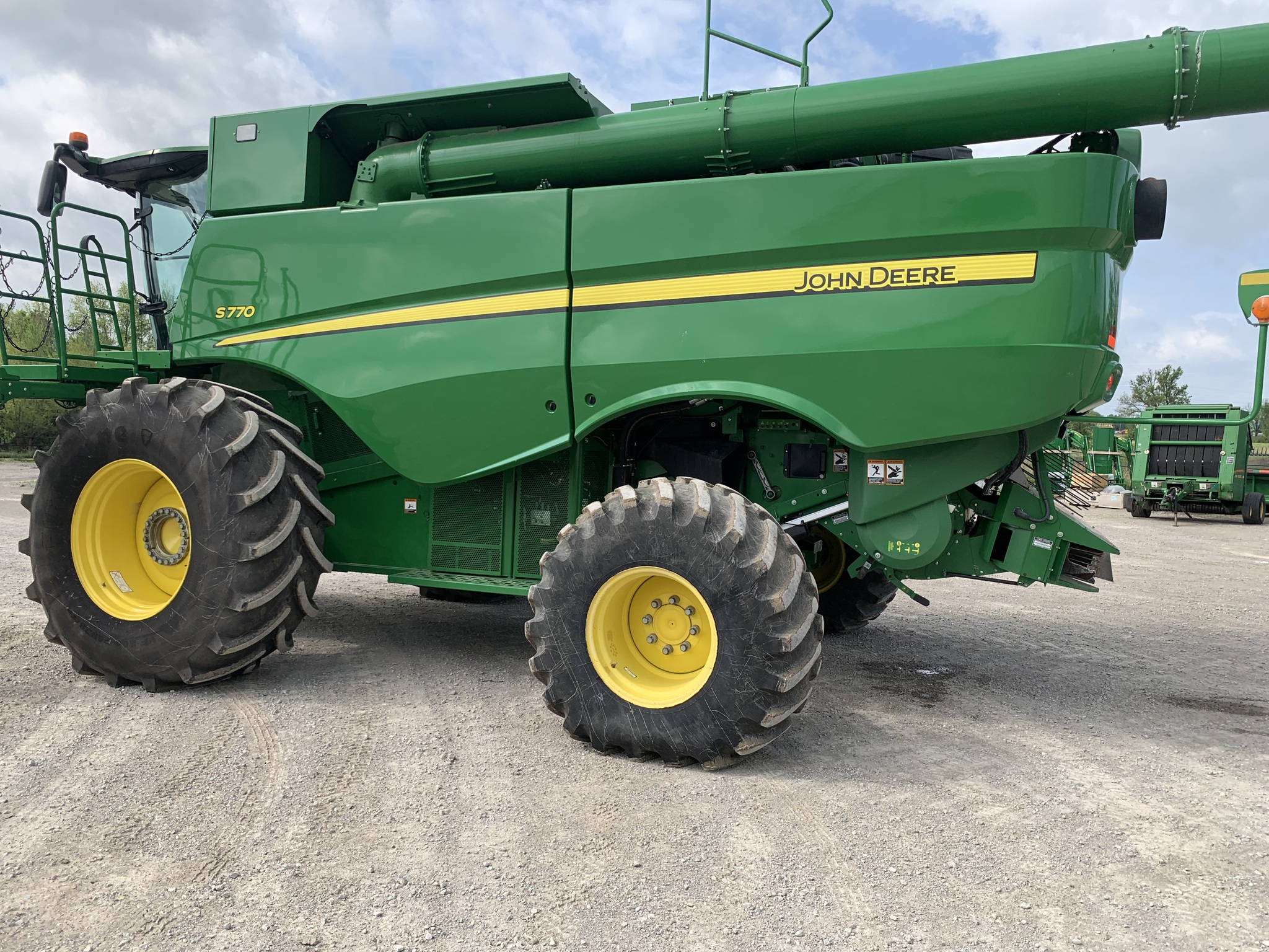  2020 John Deere S770 at Heritage Tractor in Pittsburg, KS