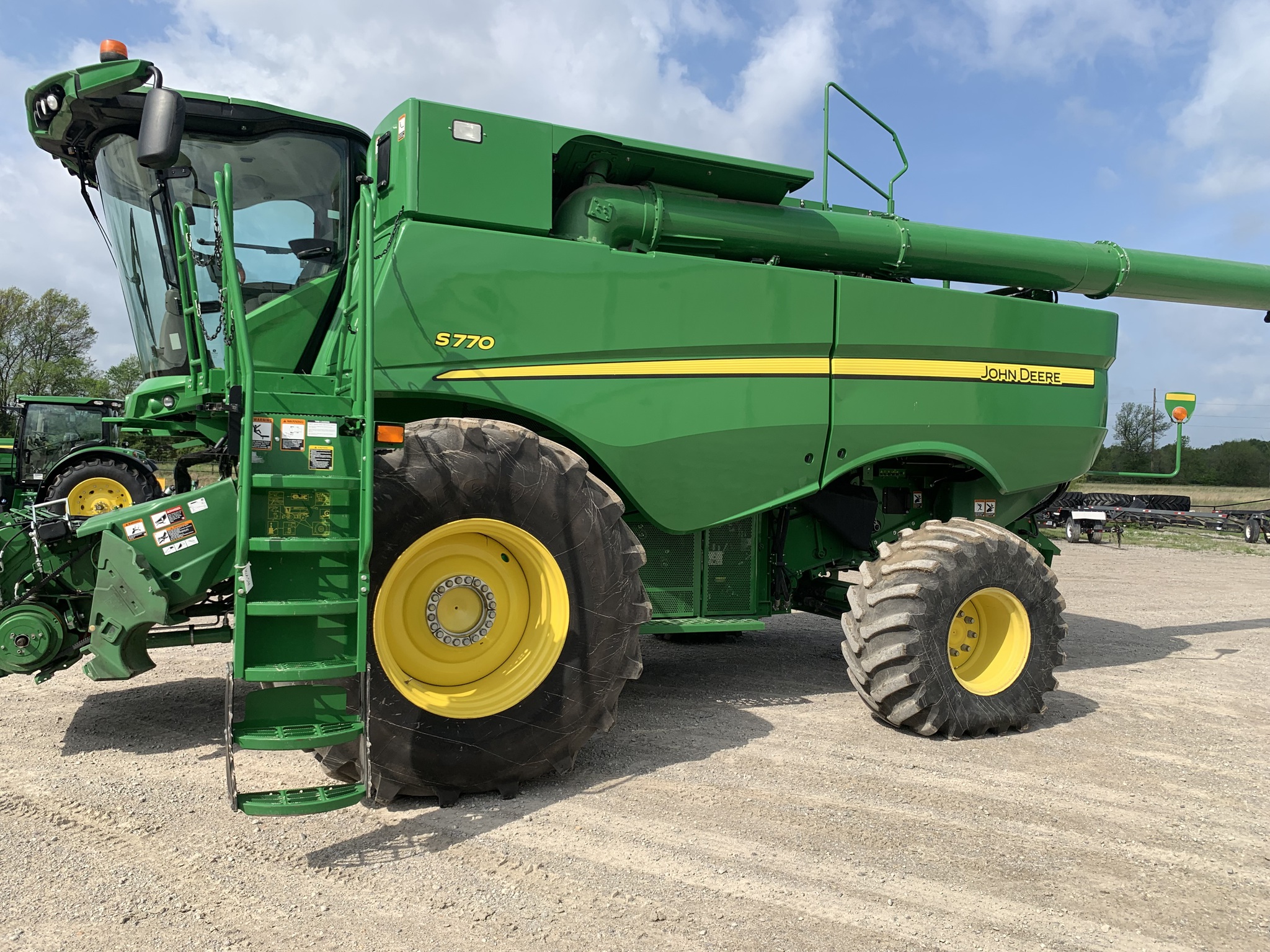  2020 John Deere S770 at Heritage Tractor in Pittsburg, KS