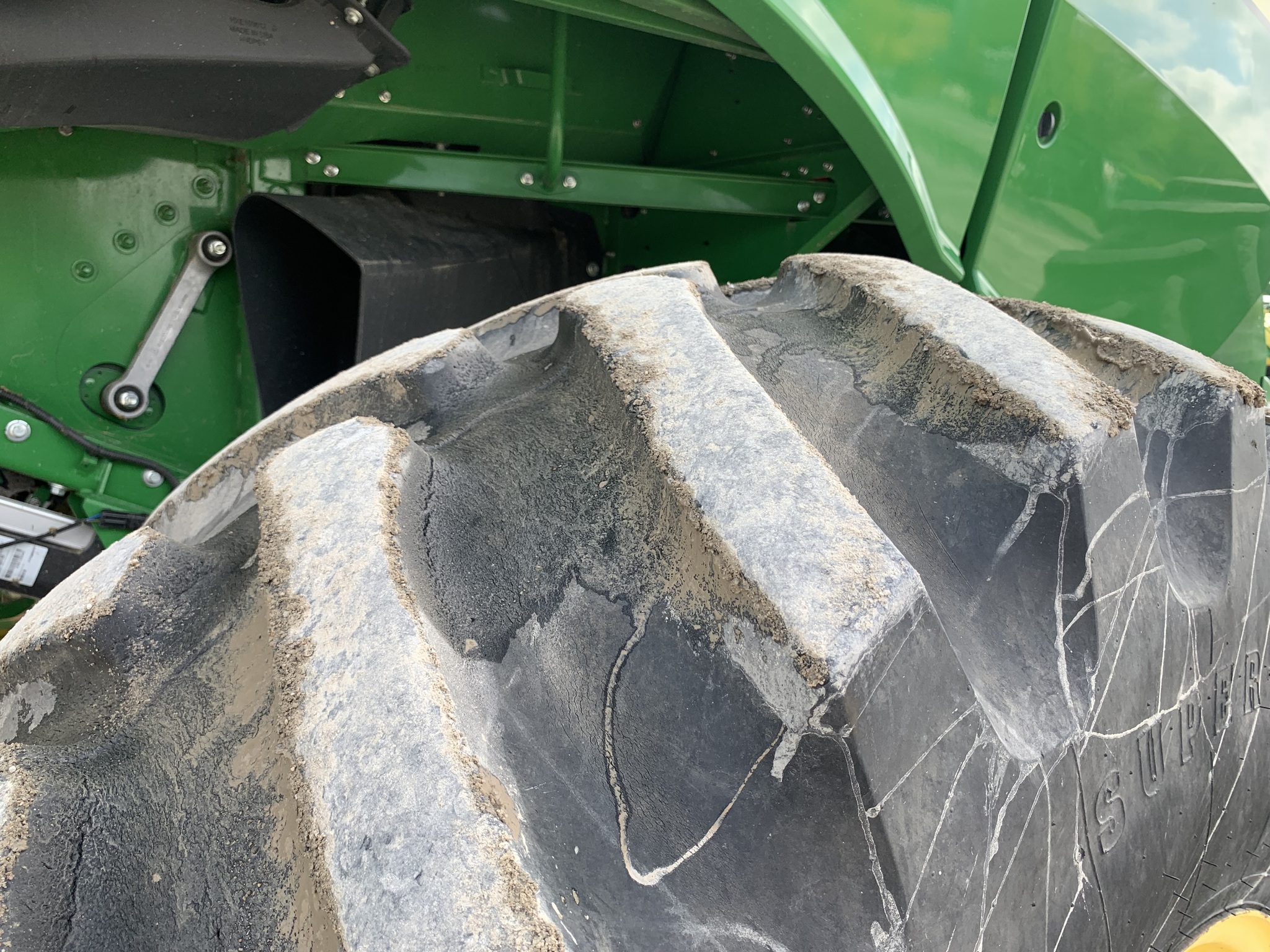  2020 John Deere S770 at Heritage Tractor in Pittsburg, KS
