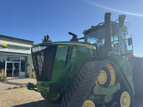 Used 2023 John Deere 9RX 540 Track Tractors at Horizon Ag & Turf in Warburg, AB - Photo2