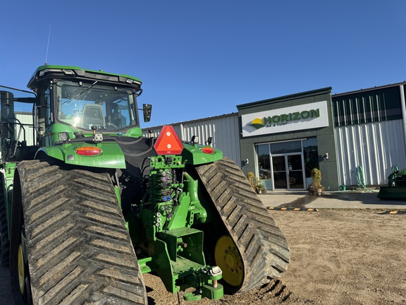 Used 2023 John Deere 9RX 540 Track Tractors at Horizon Ag & Turf in Warburg, AB - Photo15