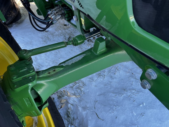 2025 John Deere 5075M - Photo14