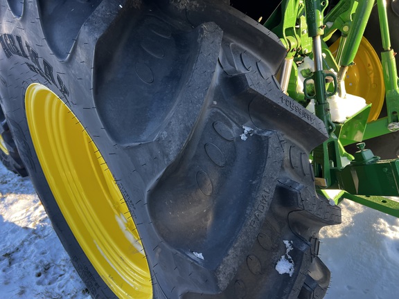 2025 John Deere 5075M - Photo17