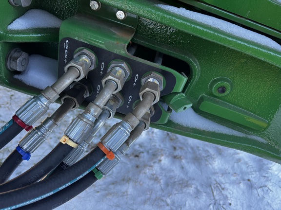 2025 John Deere 5075M - Photo20