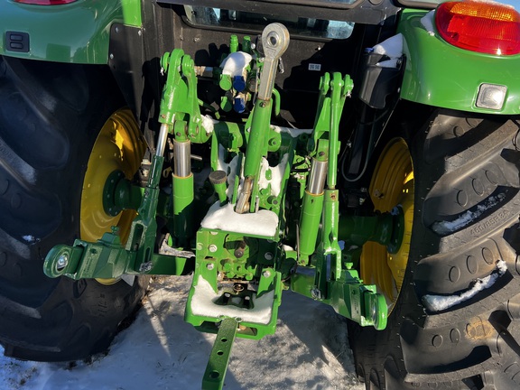 2025 John Deere 5075M - Photo21