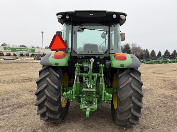 2025 John Deere 5075M - Photo4