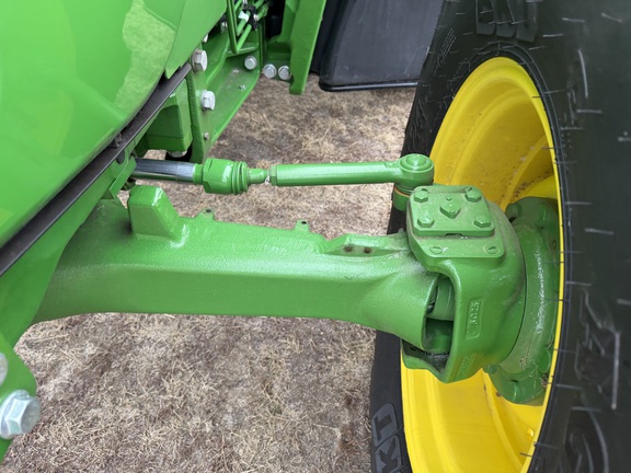 2025 John Deere 5075M - Photo11