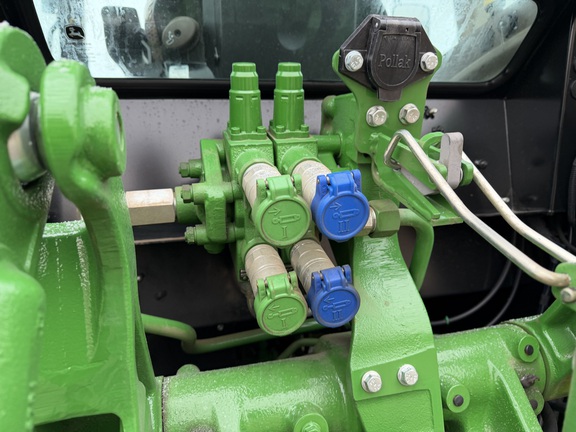 2025 John Deere 5075M - Photo22