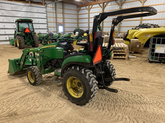 Photo of 2022 John Deere 2025R