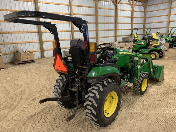 Photo of 2022 John Deere 2025R
