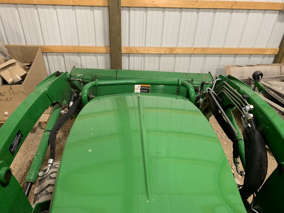 Photo of 2022 John Deere 2025R