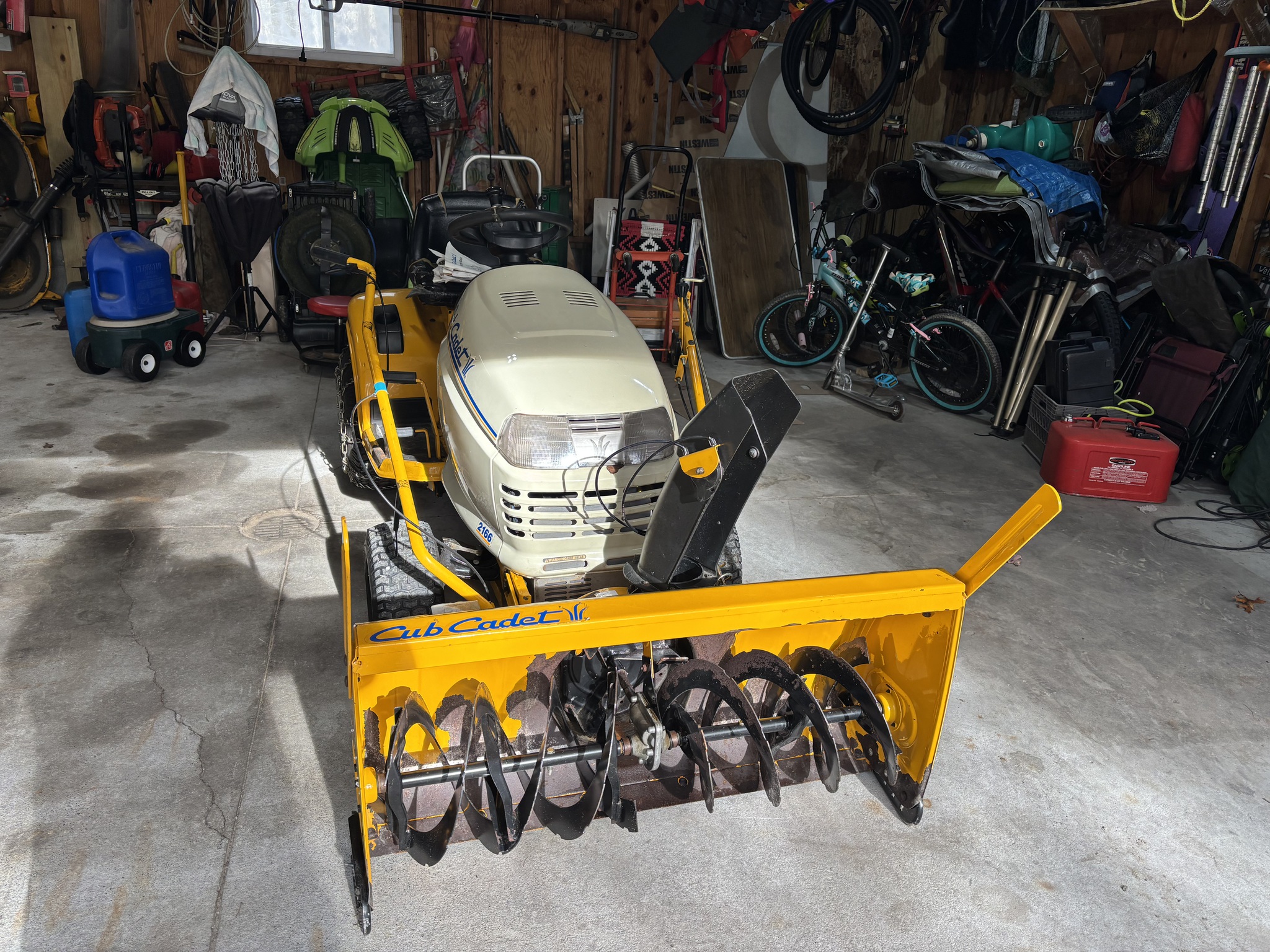 2002 Cub Cadet 2166 Image 2