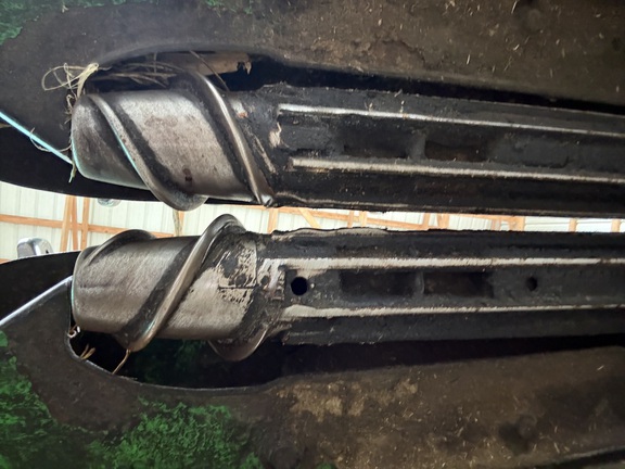 Photo of 2011 John Deere 608C