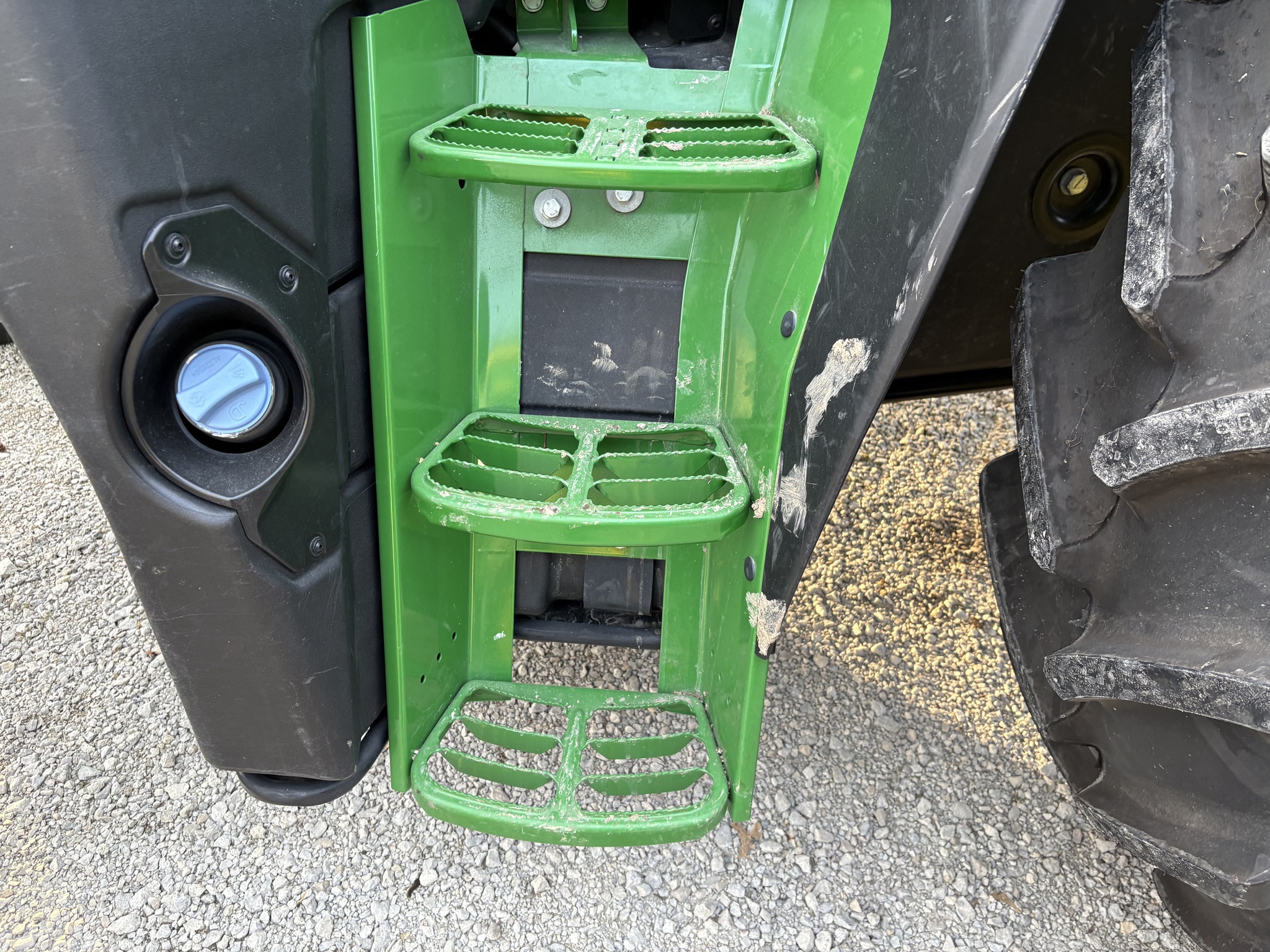  2025 John Deere 6M 145 at Heritage Tractor in Kewanee, IL