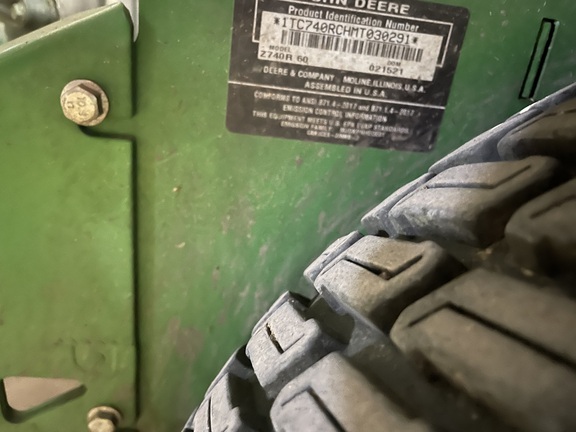 2021 John Deere Z740R - Photo10
