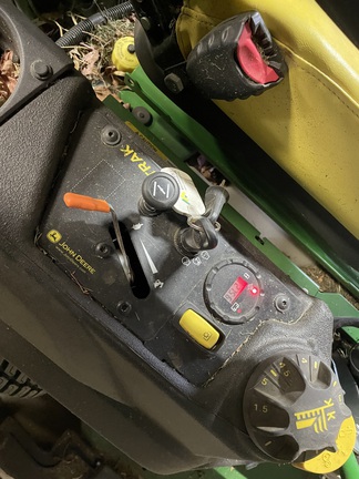 2021 John Deere Z740R - Photo8