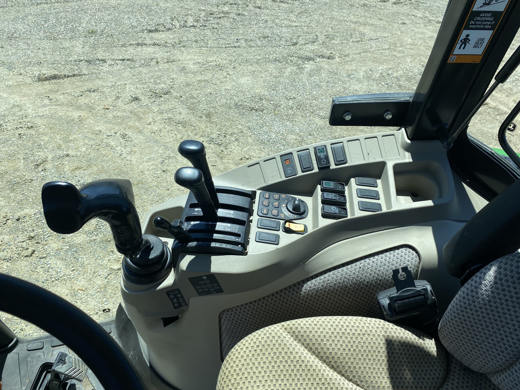 2022 John Deere 4066R Image 11