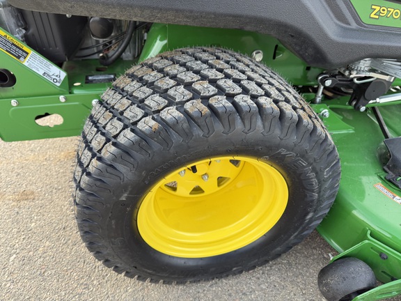 2025 John Deere Z970R - Photo12