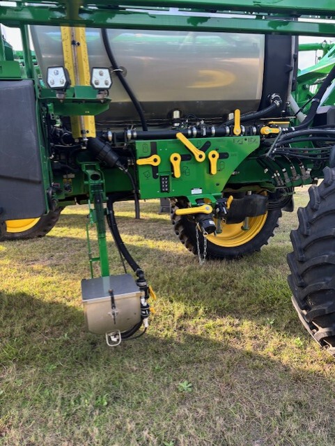 2024 John Deere 410R Image 5