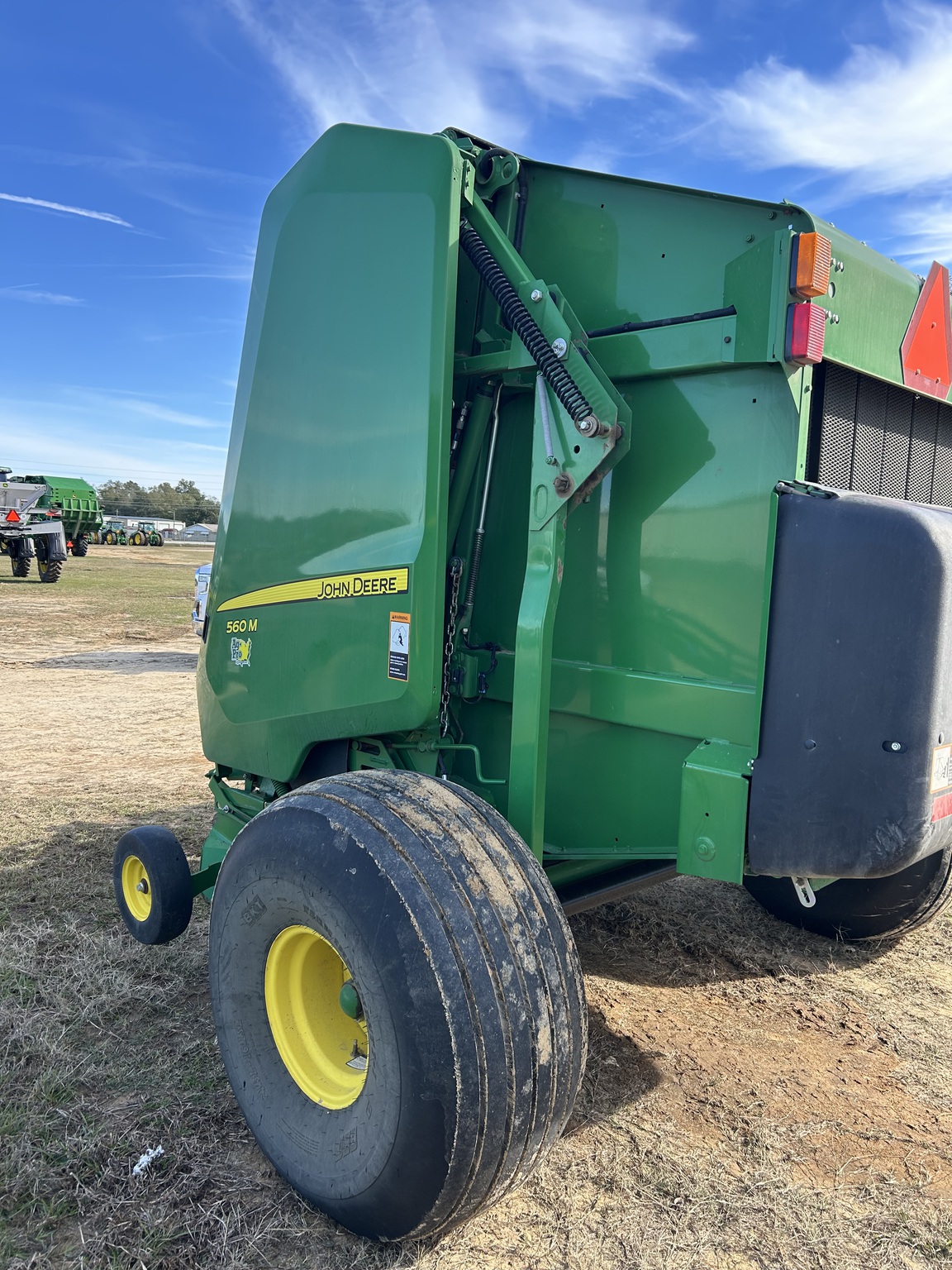 2023 John Deere 560M Image 3