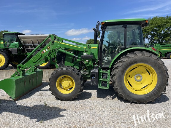 Photo of 2024 John Deere 6105E