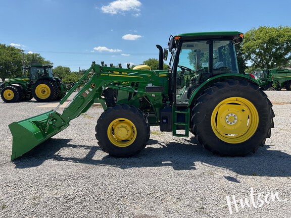 Photo of 2024 John Deere 6105E